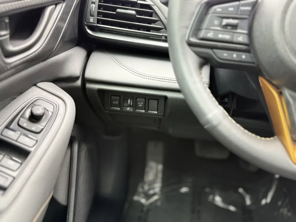 Used 2025 Subaru Outback Wilderness w/ Wilderness Package image 25