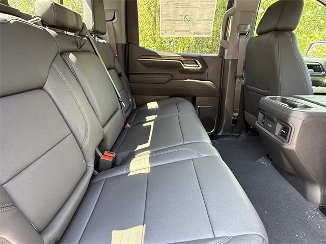 New 2026 Chevrolet Silverado 1500 LT Trail Boss w/ Safety Package image 18