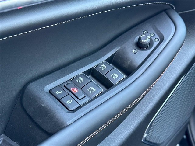 New 2025 Jeep Grand Cherokee L Overland w/ Luxury Tech Group IV image 19