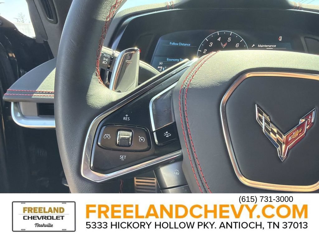 Used 2025 Chevrolet Corvette Z06 RWD image 23