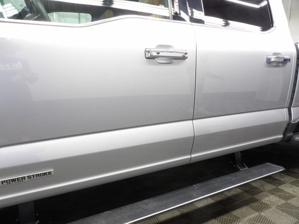 Used 2023 Ford F450 Platinum w/ FX4 Off-Road Package AWD/4WD image 46