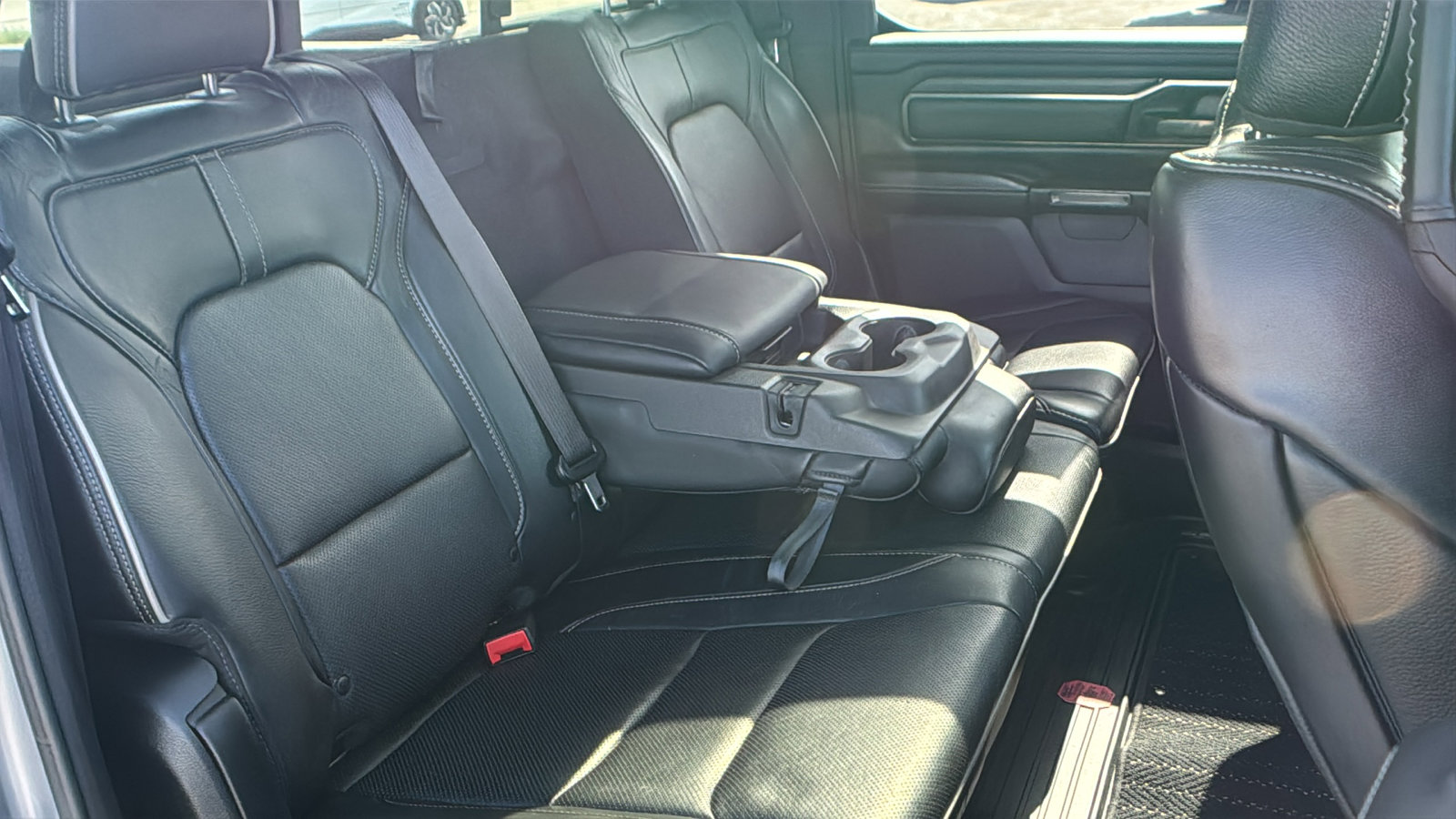 Used 2019 RAM 1500 Limited AWD/4WD image 19