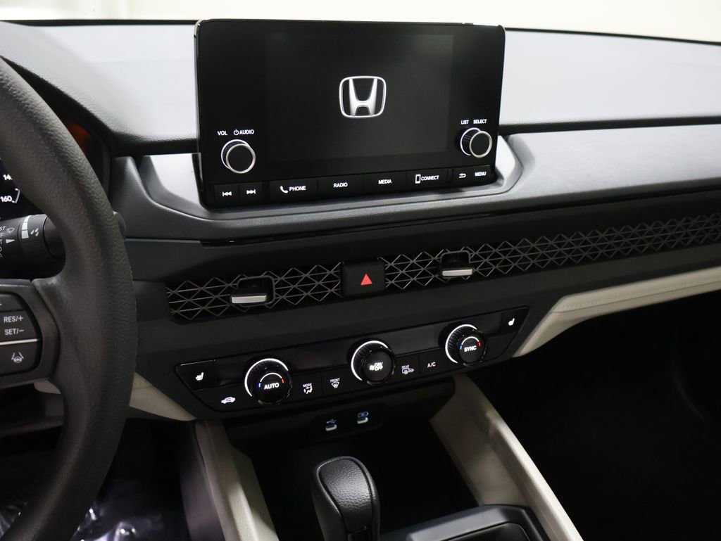 New 2025 Honda Accord SE image 23