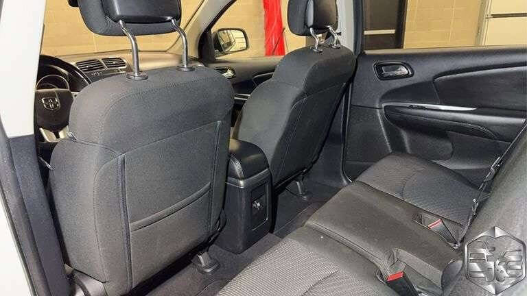 Used 2019 Dodge Journey SE w/ Connectivity Group image 12