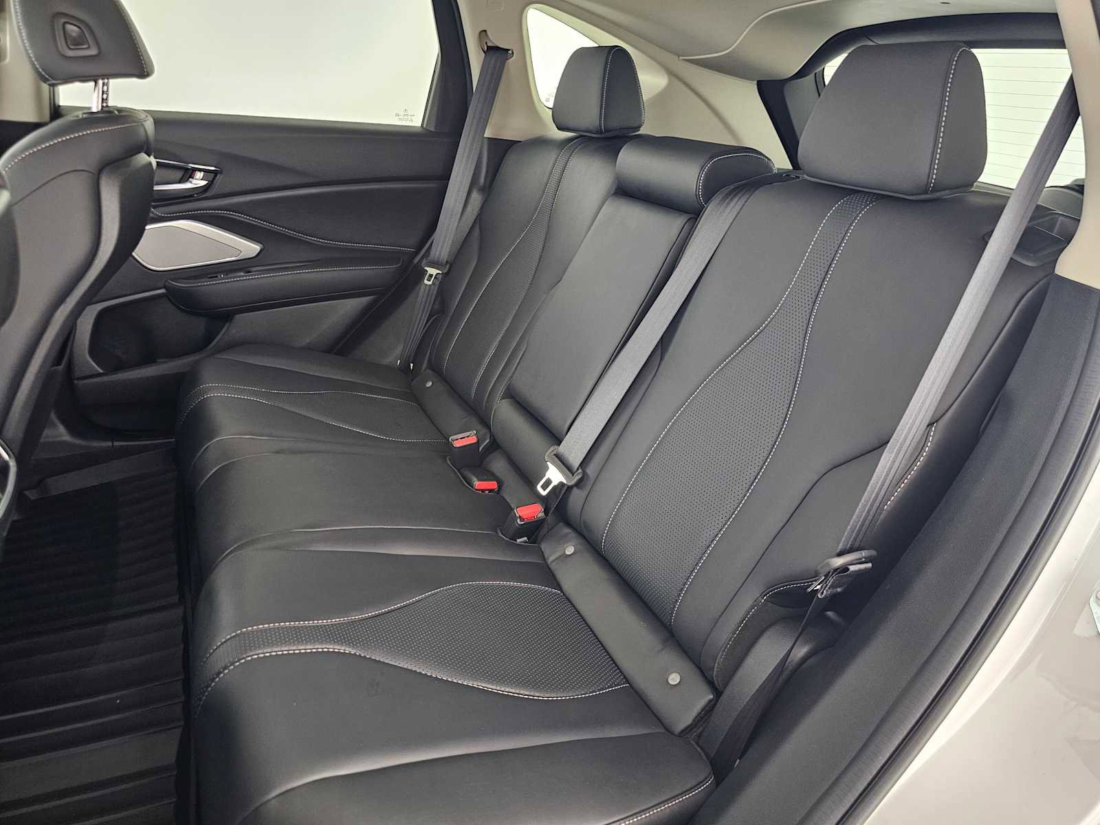 Used 2025 Acura RDX SH-AWD w/ Technology Package image 17