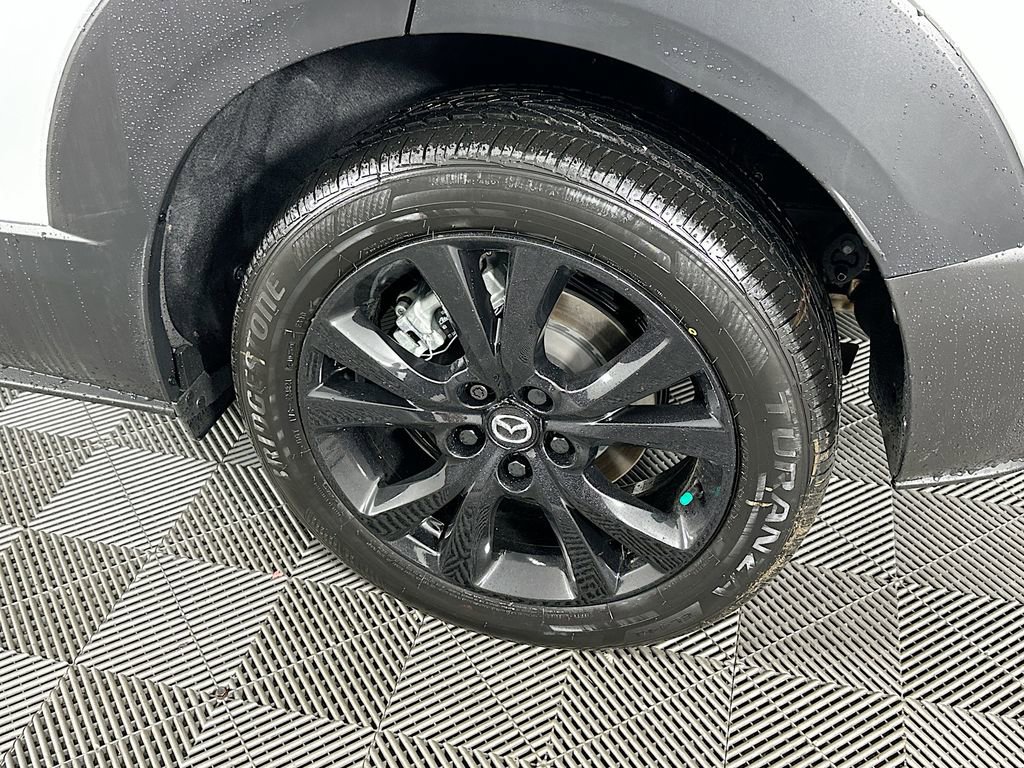 New 2025 MAZDA CX-30 AWD 2.5 S w/ Select Sport Pkg image 37