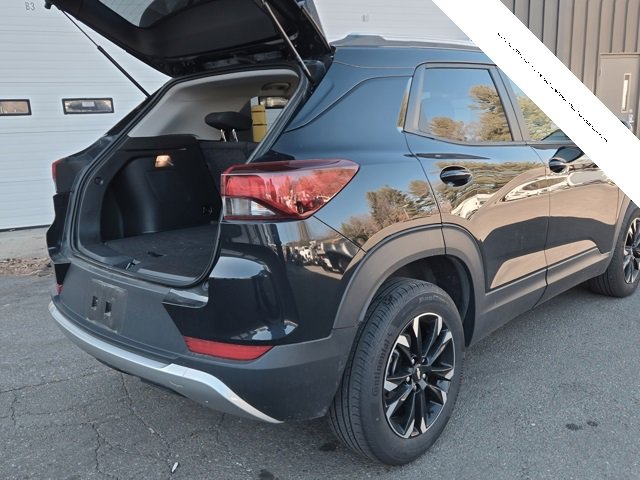 Used 2023 Chevrolet TrailBlazer LT w/ Convenience Package image 11