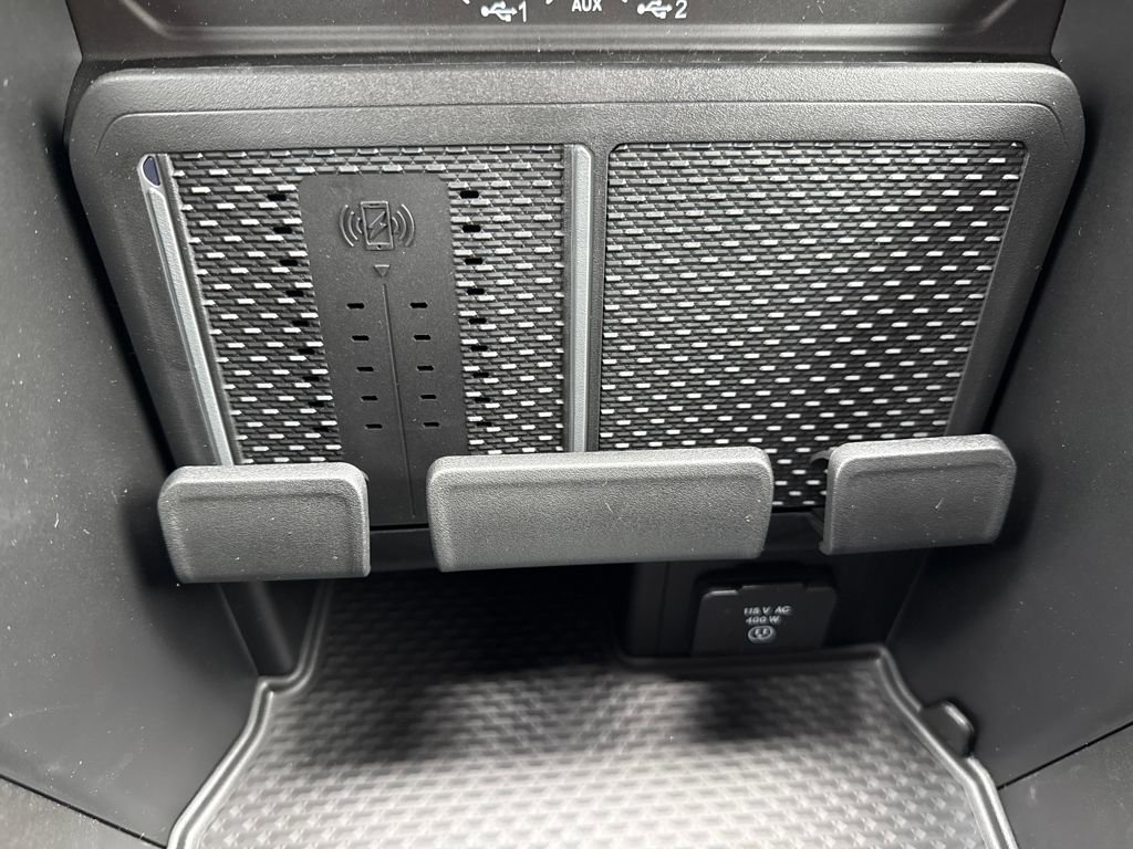 New 2026 RAM 1500 4x4 Crew Cab image 34