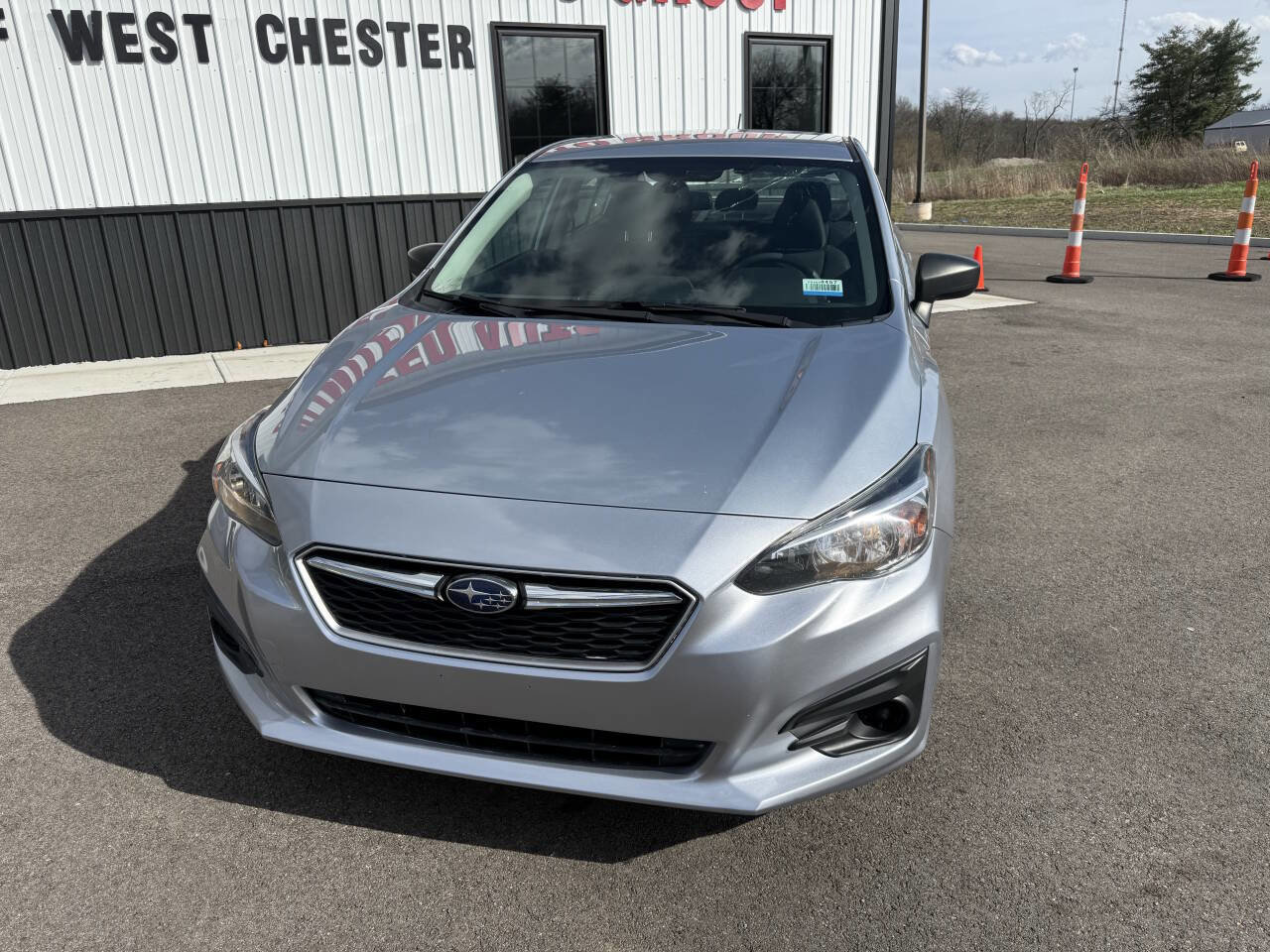 Used 2018 Subaru Impreza 2.0i image 2