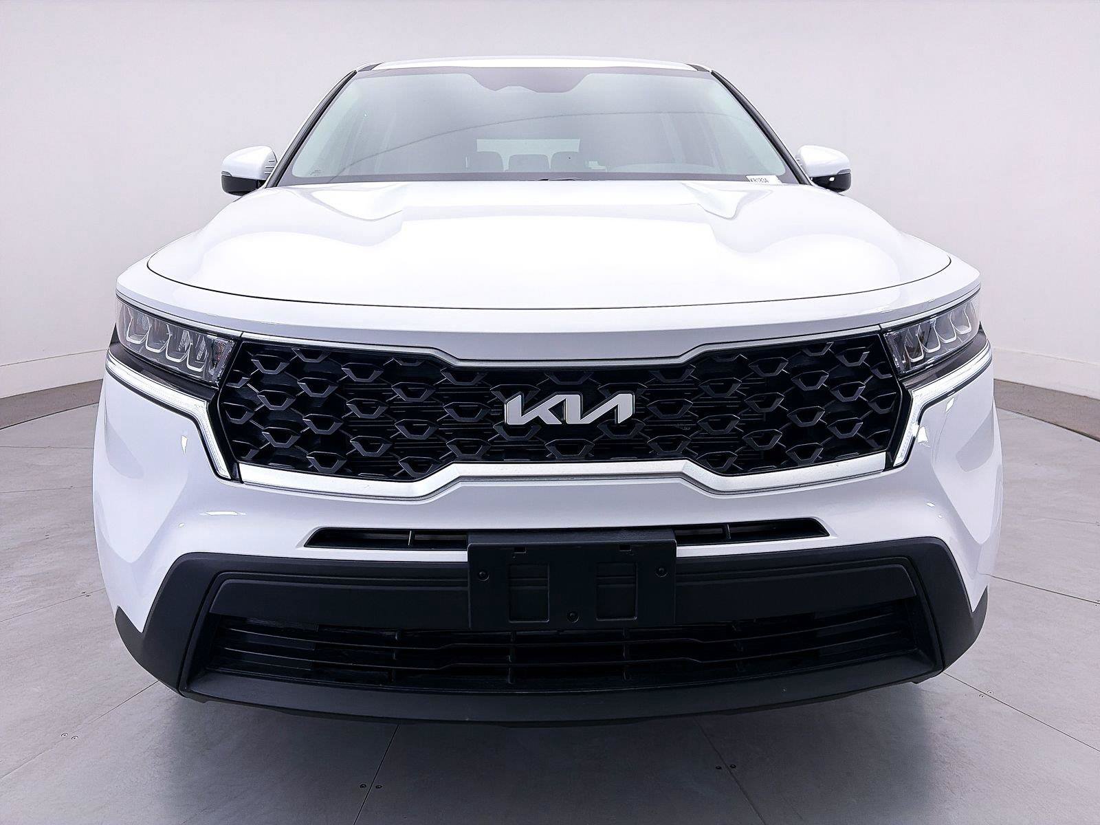 Used 2023 Kia Sorento LX FWD image 10