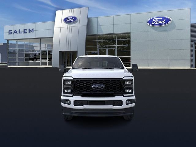 New 2026 Ford F250 Lariat w/ Black Appearance Package image 7