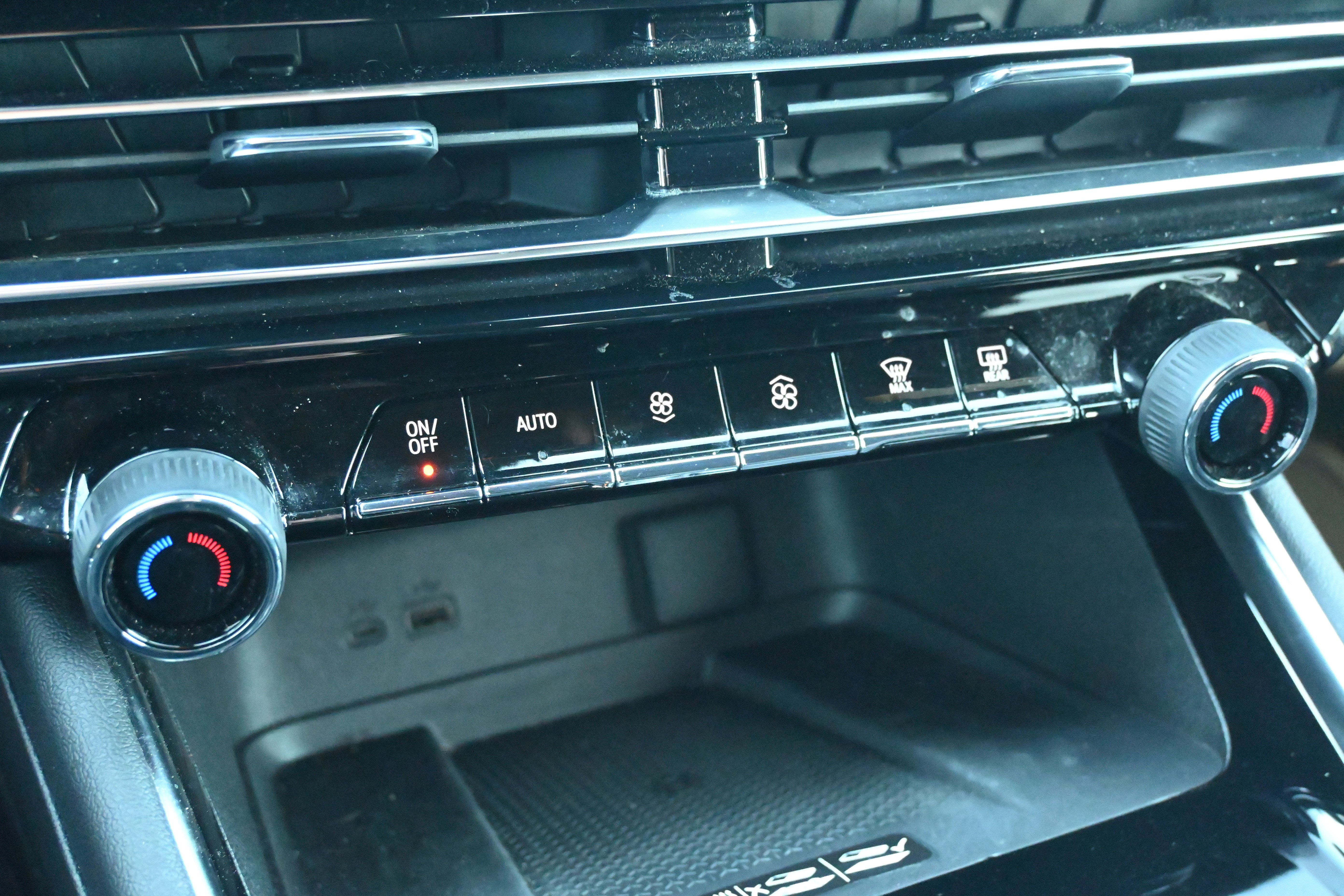 Used 2024 Chevrolet Traverse Z71 w/ Enhanced Driving Package image 22