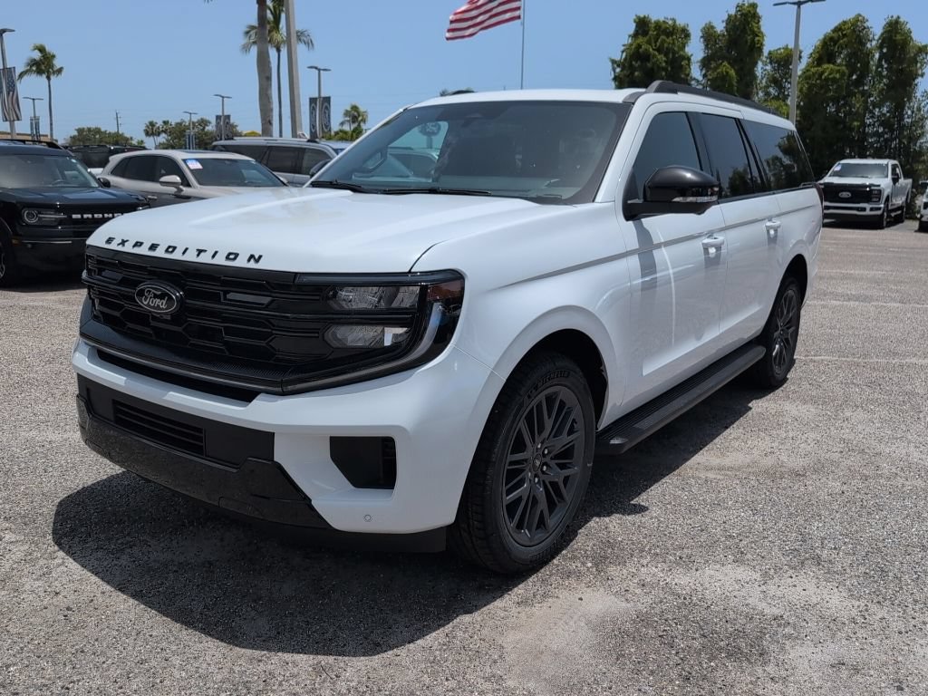 New 2026 Ford Expedition Max Platinum w/ Stealth Appearance Package AWD/4WD image 6