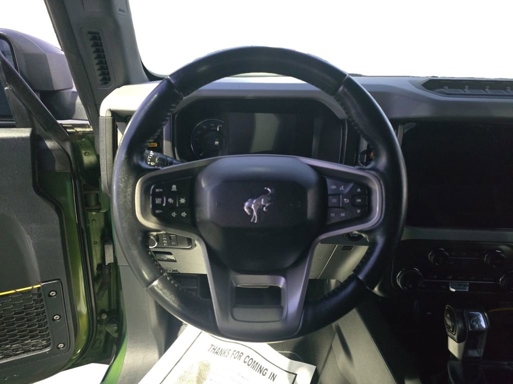 Used 2023 Ford Bronco Badlands image 13