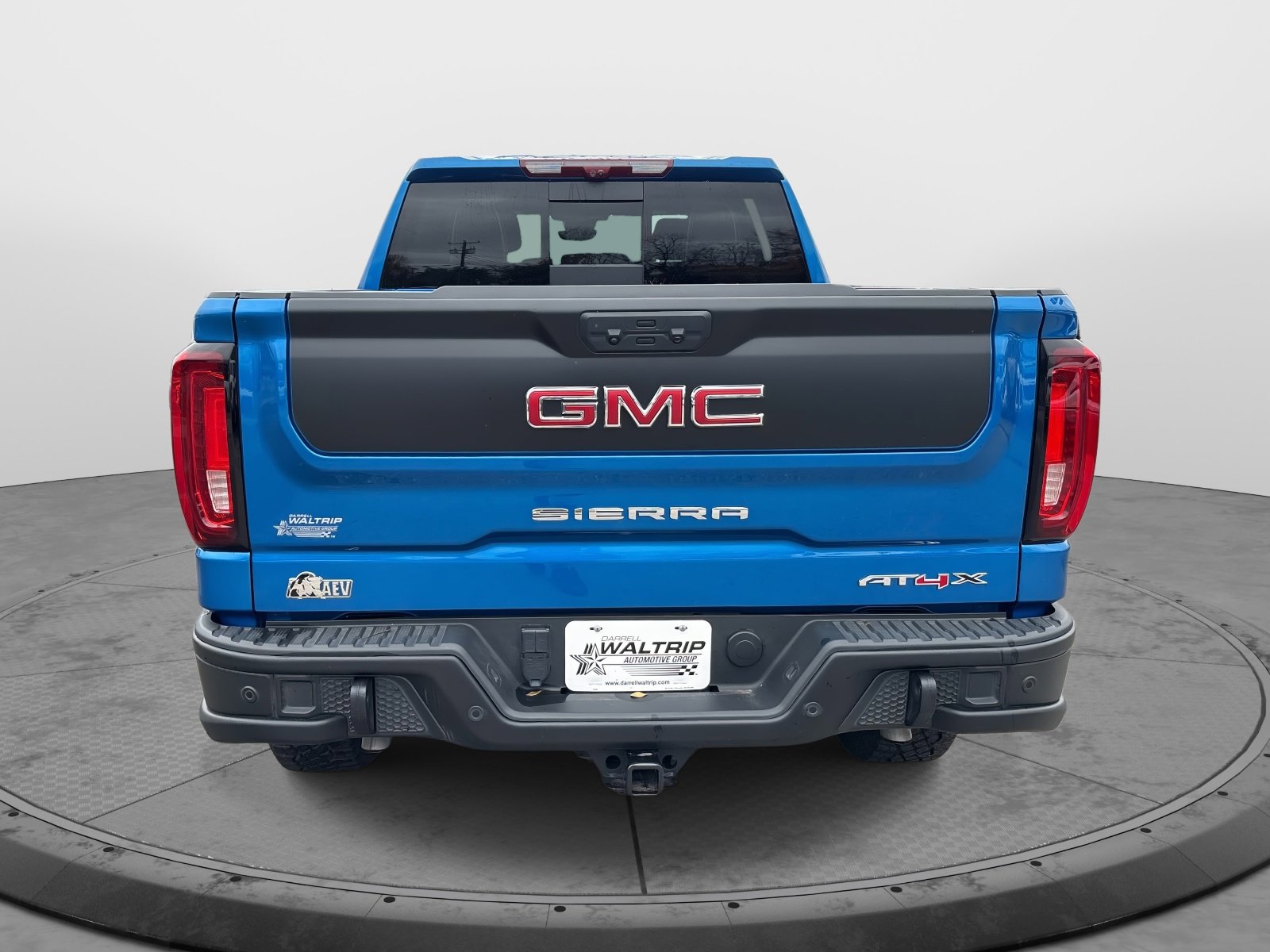 Certified 2024 GMC Sierra 1500 AT4X w/ AT4X AEV Edition image 7