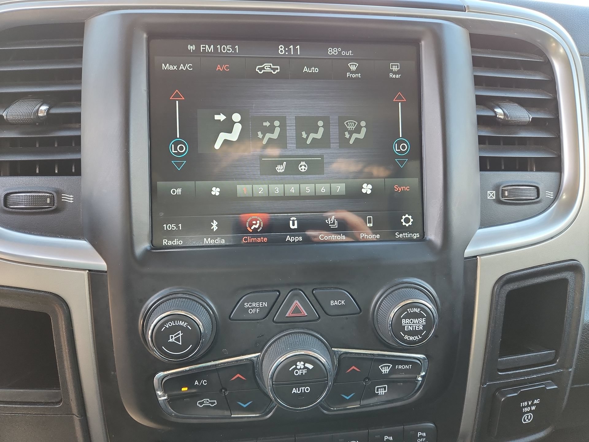 Used 2018 RAM 3500 Big Horn RWD image 16