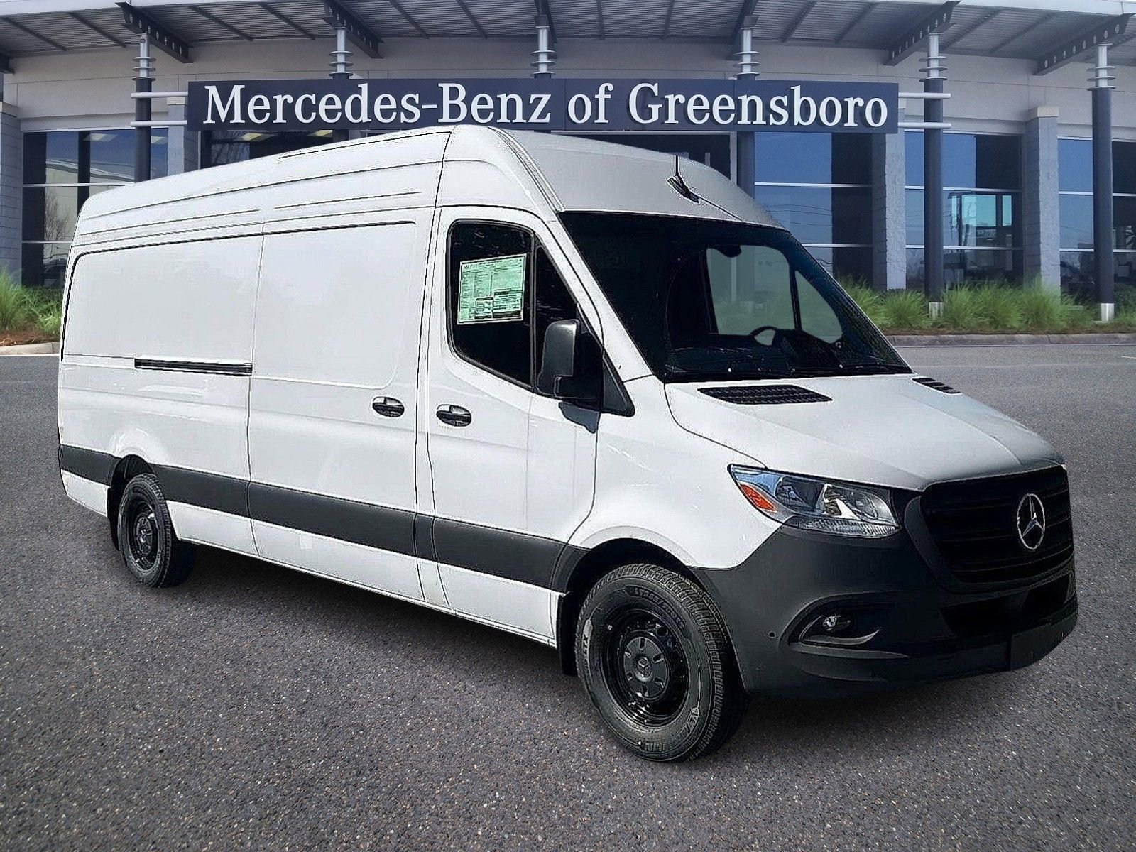 New 2025 Mercedes-Benz Sprinter 2500 image 2