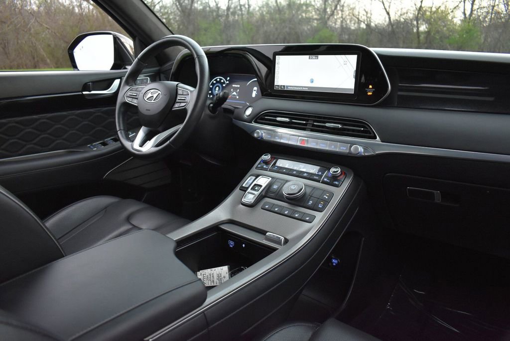 Used 2022 Hyundai Palisade Calligraphy image 34