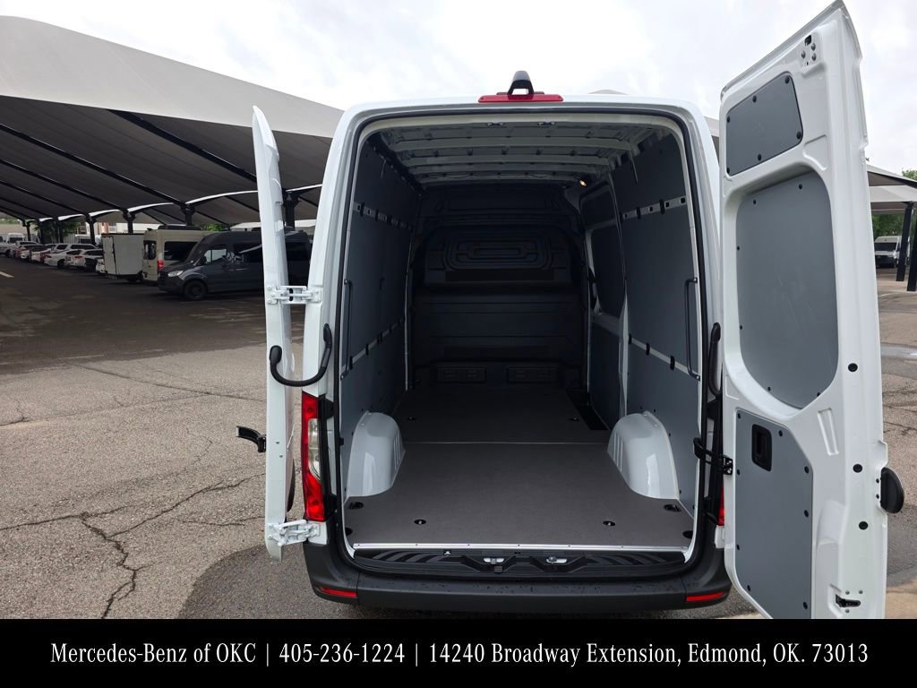New 2026 Mercedes-Benz Sprinter 2500 image 8
