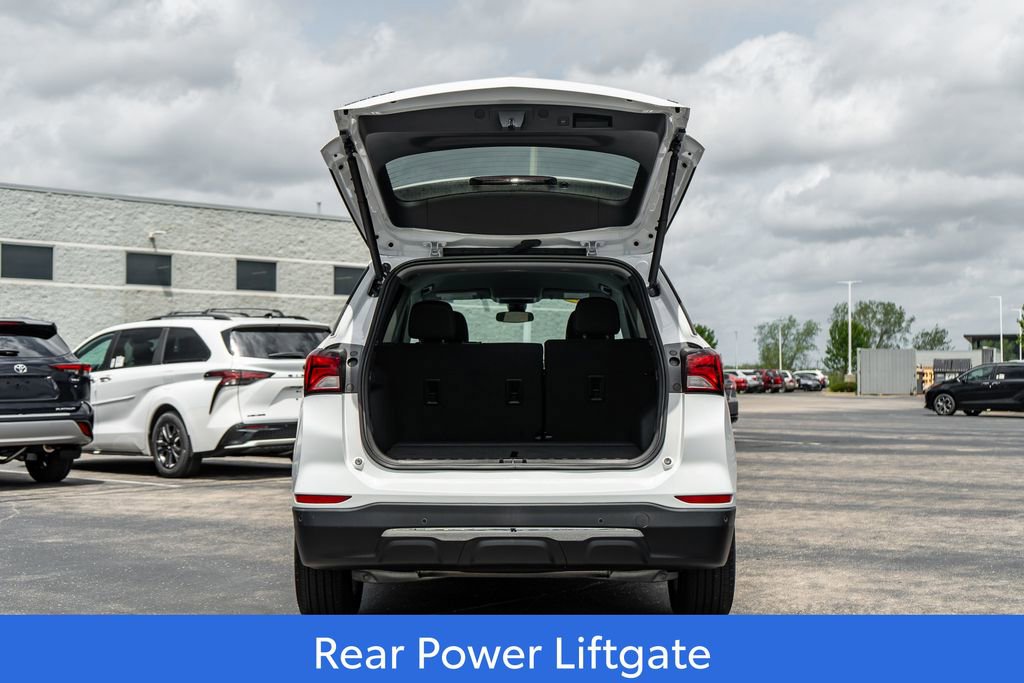 Used 2023 Chevrolet Equinox LT w/ Driver Convenience Package FWD image 10