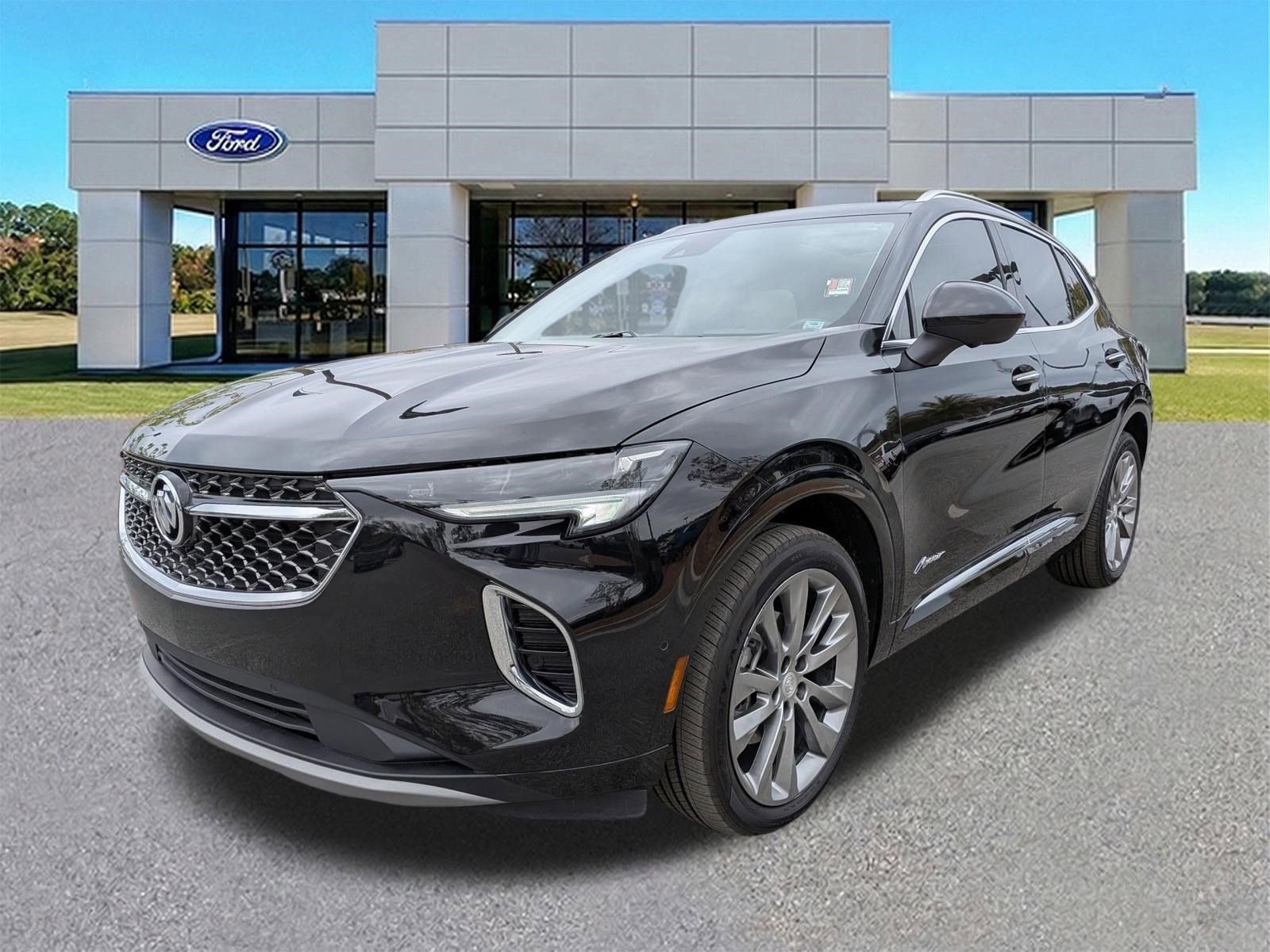 Used 2021 Buick Envision Avenir w/ Technology Package II image 4