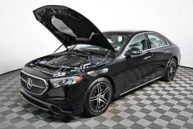 Used 2025 Mercedes-Benz E 350 Sedan image 34
