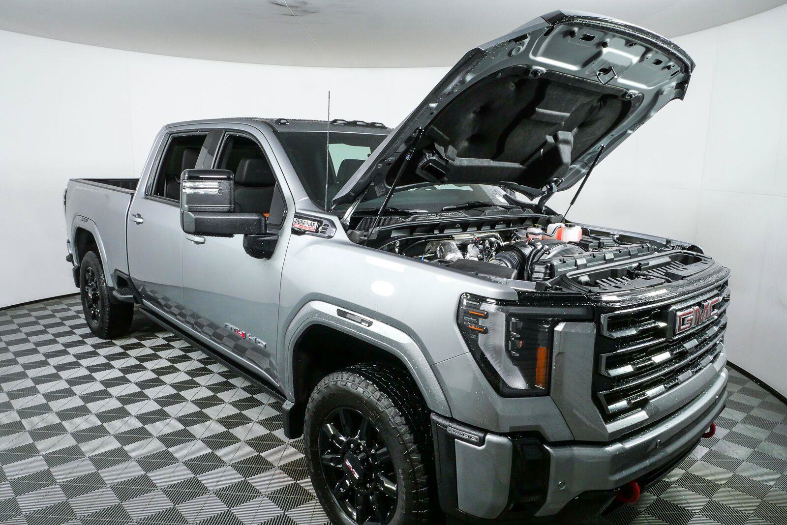 Certified 2026 GMC Sierra 2500 AT4 w/ AT4 Premium Plus Package AWD/4WD image 32