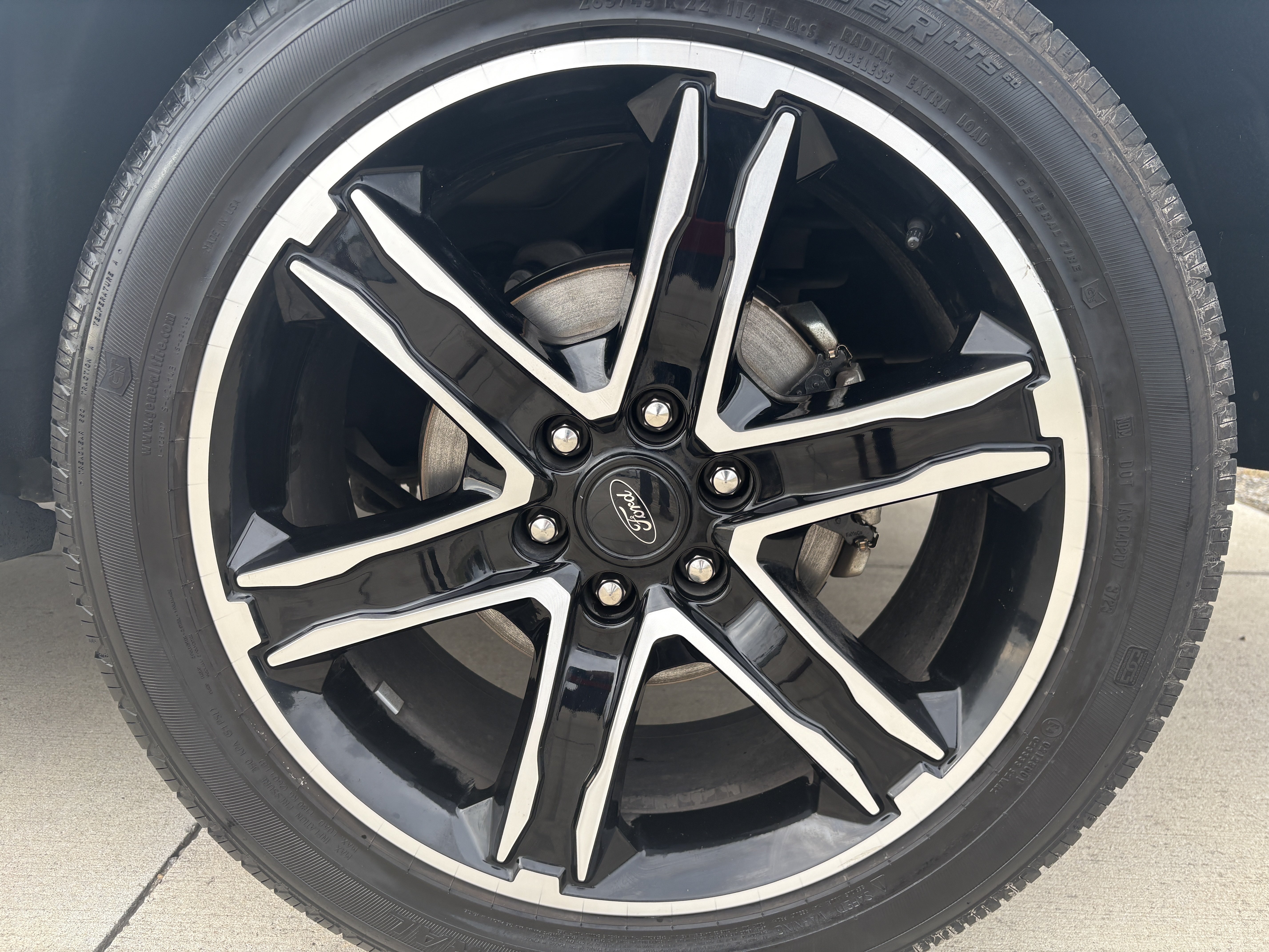 Used 2021 Ford Expedition Limited AWD/4WD image 30