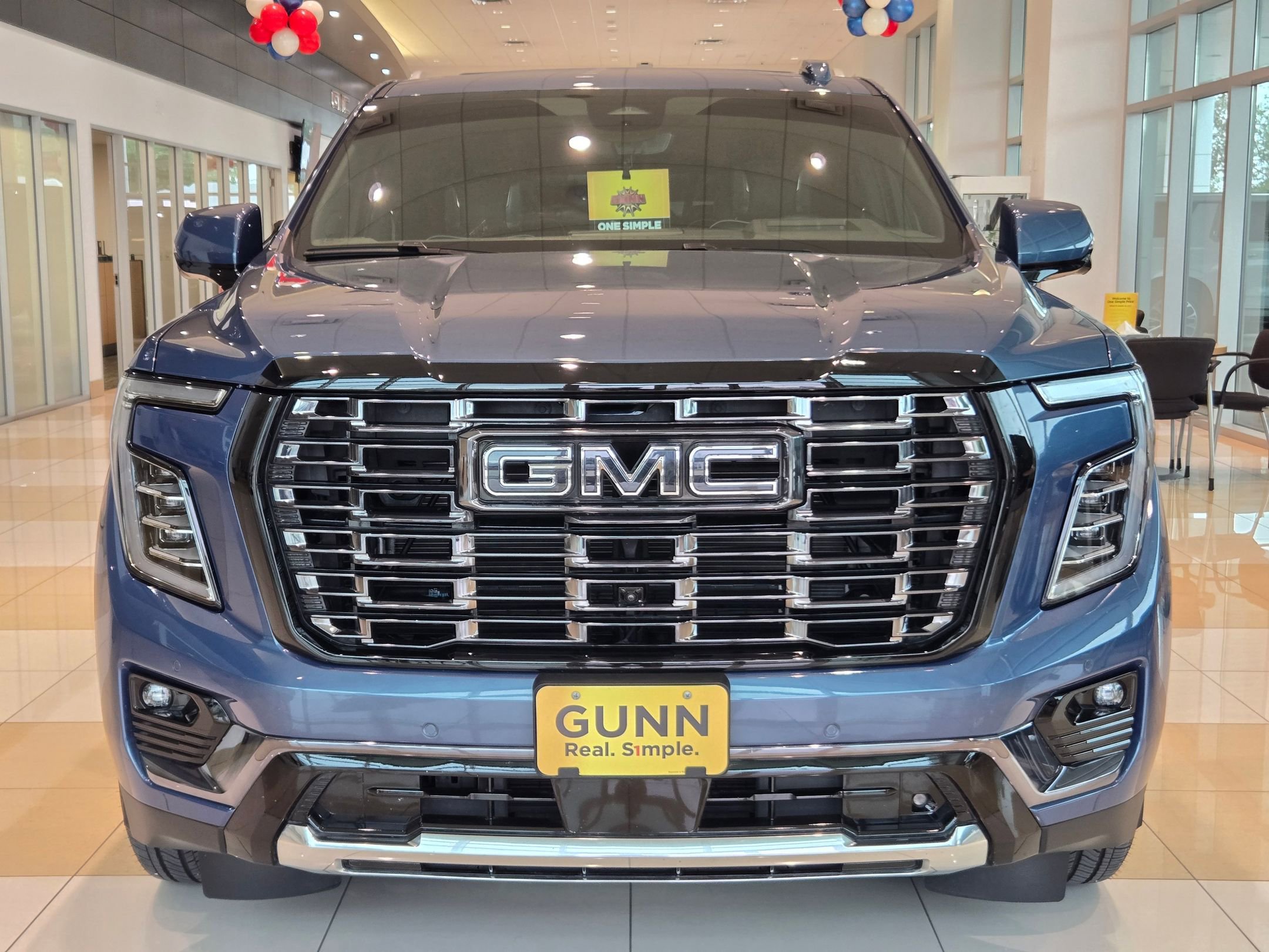 Used 2025 GMC Yukon XL Denali Ultimate w/ LPO, Floor Liner Package AWD/4WD image 2