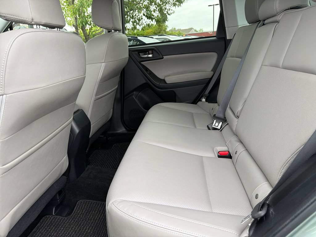 Used 2017 Subaru Forester 2.5i Limited w/ Popular Package #2 AWD/4WD image 24