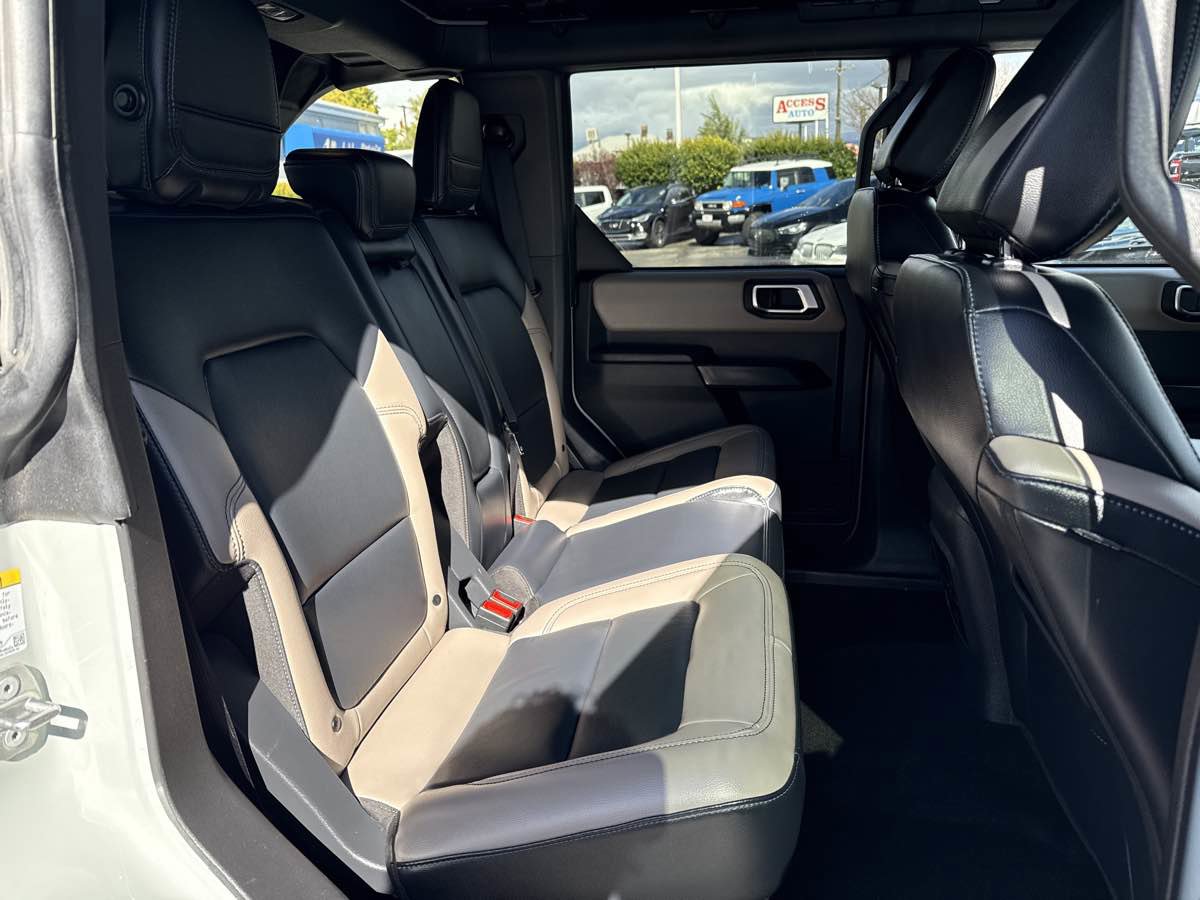 Used 2024 Ford Bronco Wildtrak image 19
