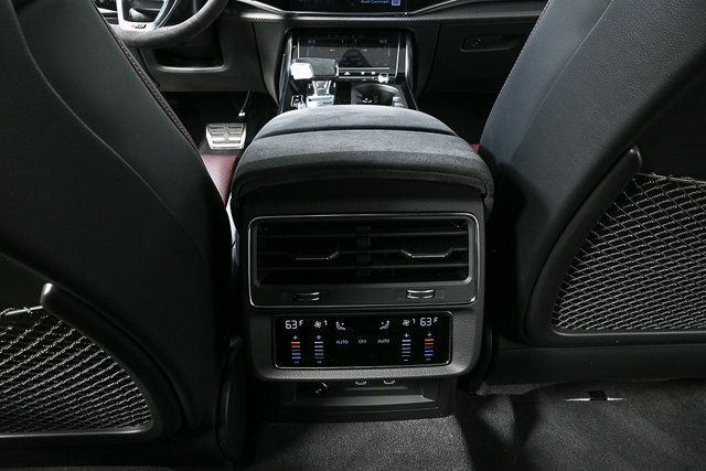 New 2026 Audi RS Q8 performance image 20