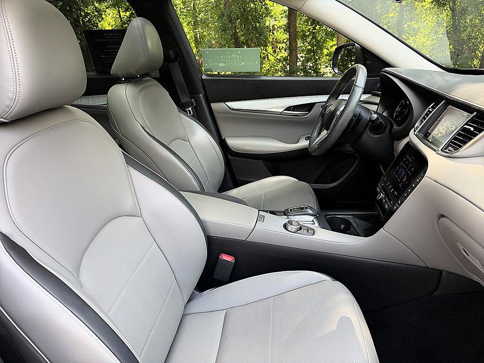 Certified 2023 INFINITI QX50 Sensory AWD/4WD image 21