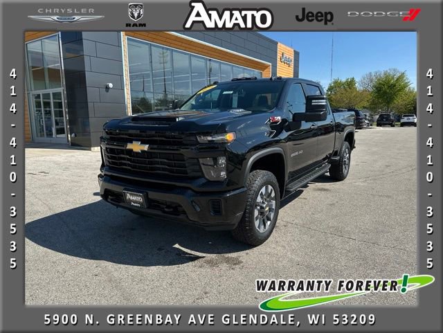 Used 2024 Chevrolet Silverado 2500 Custom w/ Custom Value Package AWD/4WD image 1