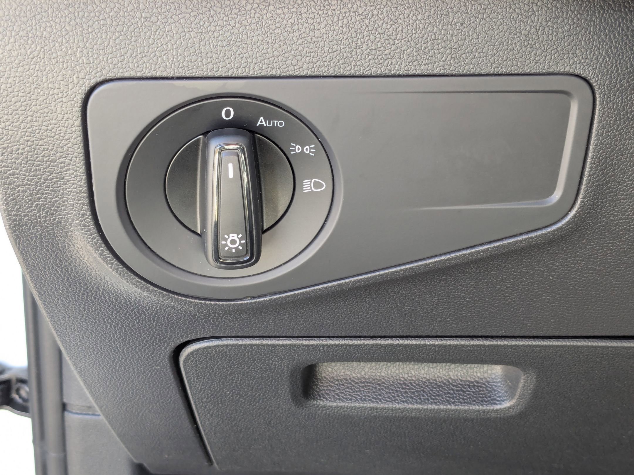 Used 2023 Volkswagen Tiguan S image 17