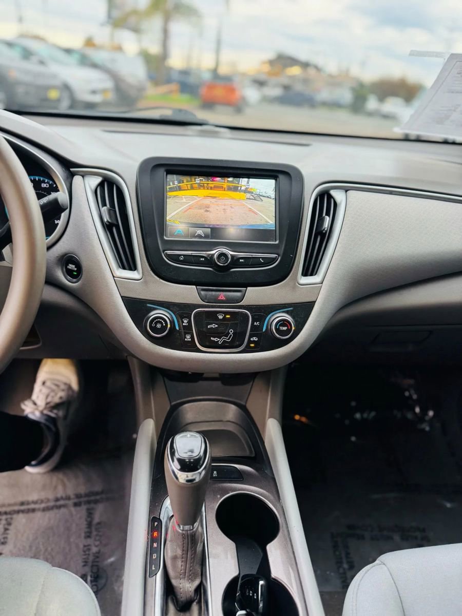 Used 2016 Chevrolet Malibu LS image 13