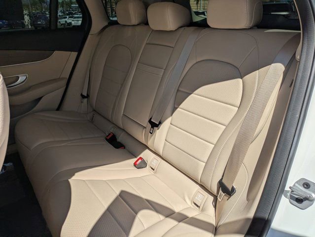Used 2022 Mercedes-Benz GLC 300 4MATIC image 25