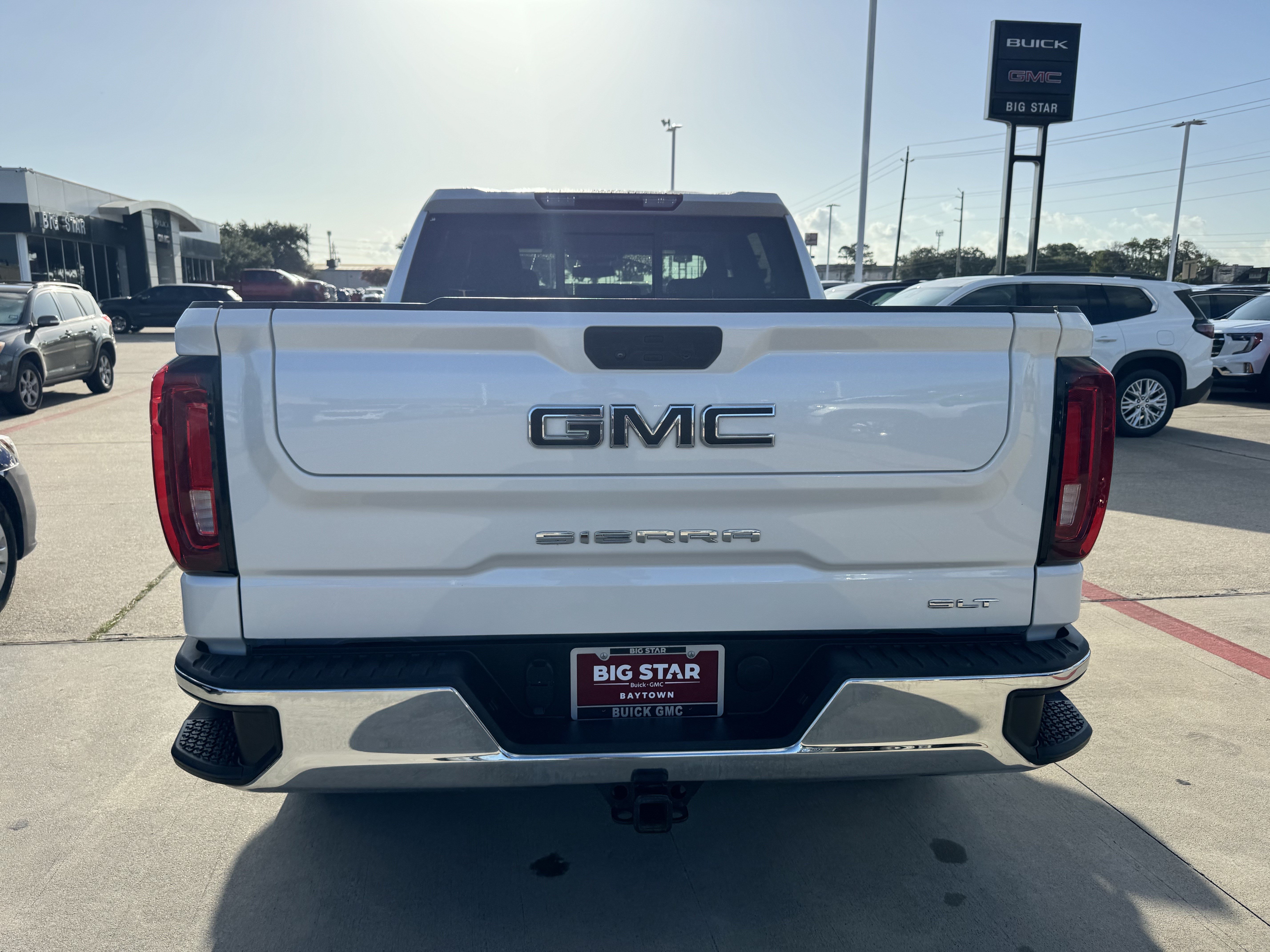 Used 2023 GMC Sierra 1500 SLT RWD image 7