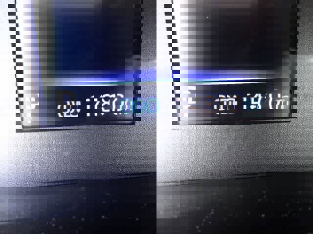 Used 2025 Toyota Corolla LE image 19