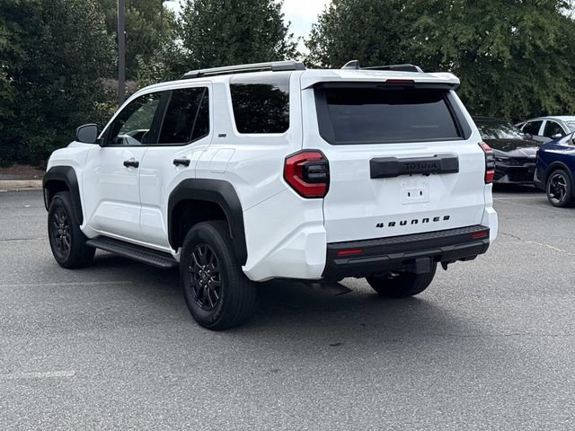 Used 2025 Toyota 4Runner TRD Sport AWD/4WD image 4