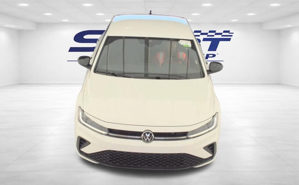 Used 2025 Volkswagen Jetta Sport image 2