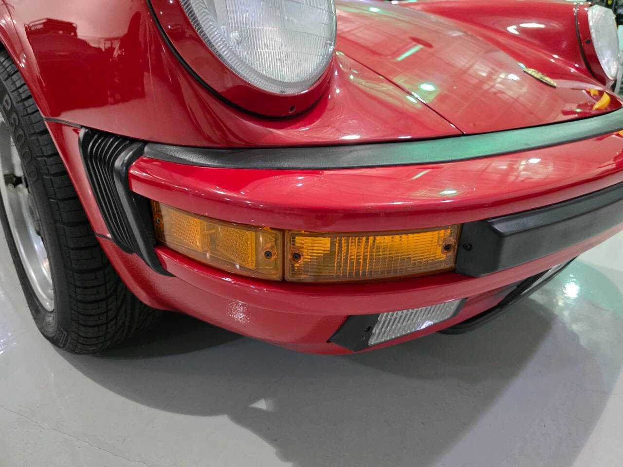 Used 1987 Porsche 911 Carrera RWD image 48