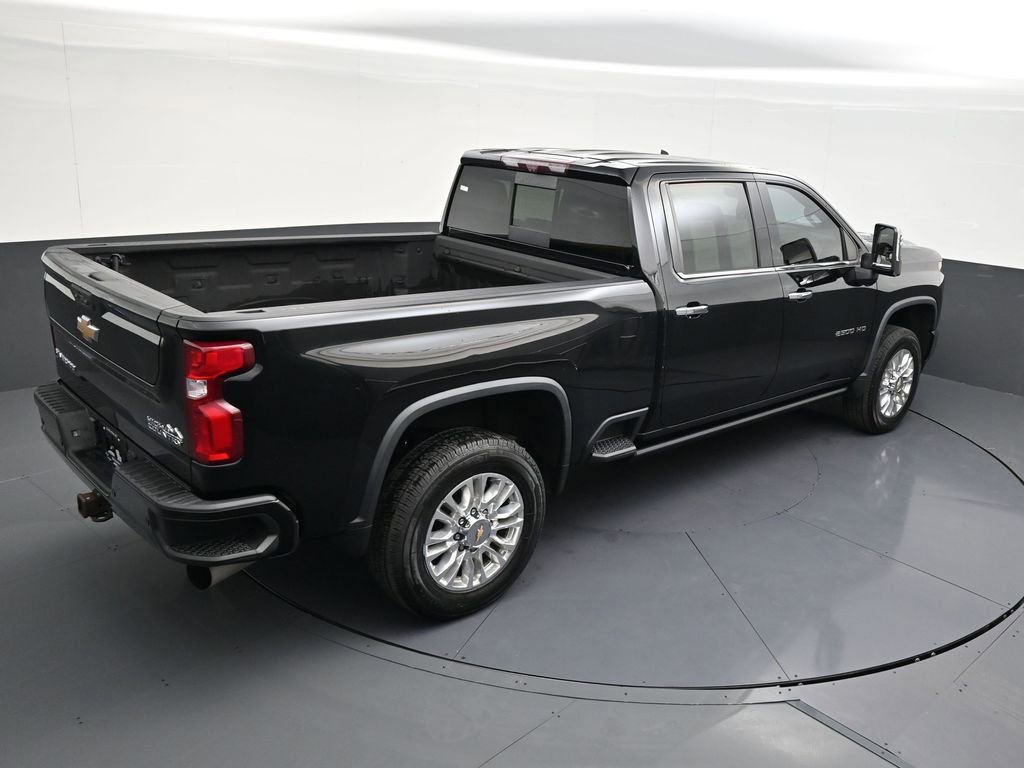 Used 2022 Chevrolet Silverado 2500 High Country w/ Z71 Off-Road Package image 16