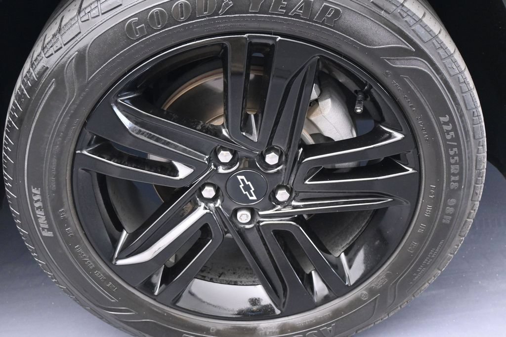Used 2025 Chevrolet Trax ACTIV FWD image 43