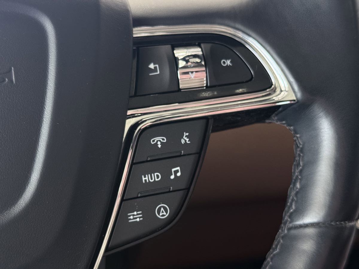 Used 2024 Lincoln Navigator Reserve AWD/4WD image 46