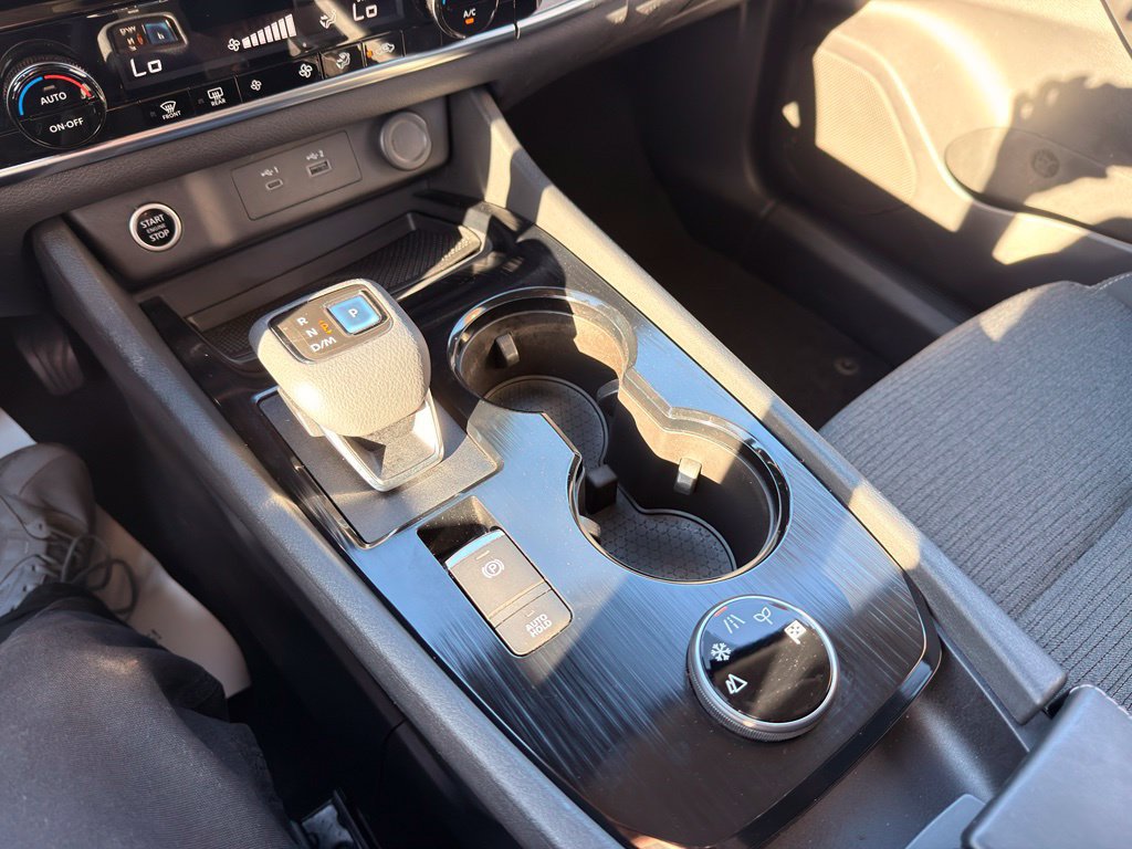 Used 2021 Nissan Rogue SV AWD/4WD image 24