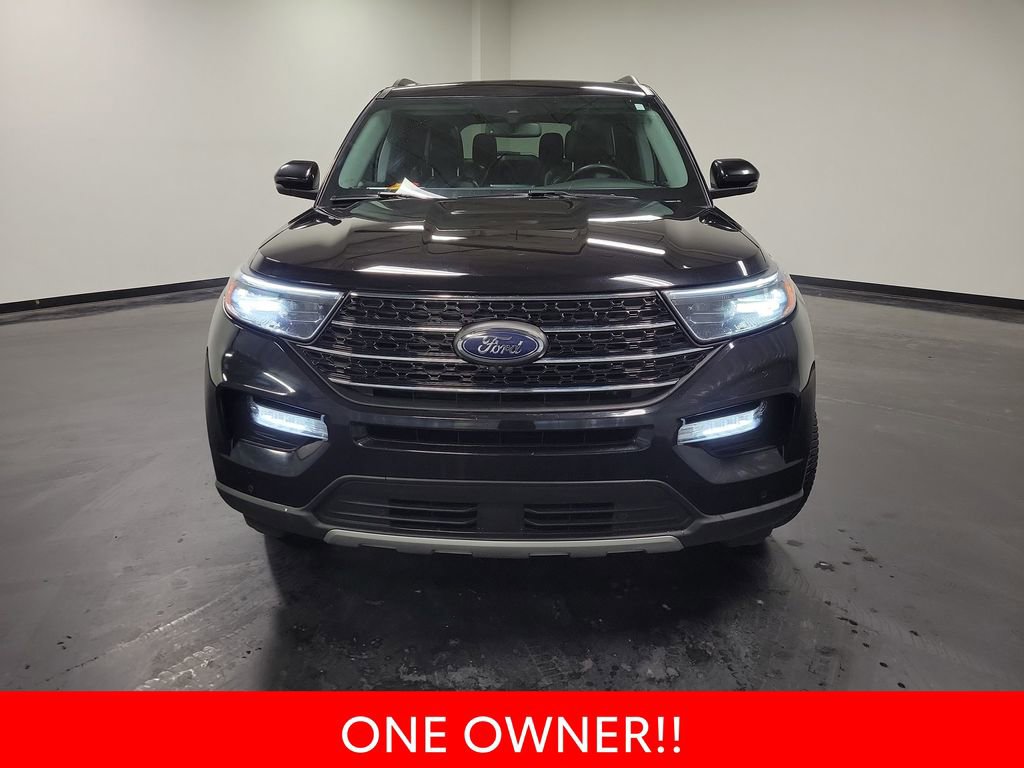 Used 2024 Ford Explorer XLT w/ Equipment Group 202A AWD/4WD image 3