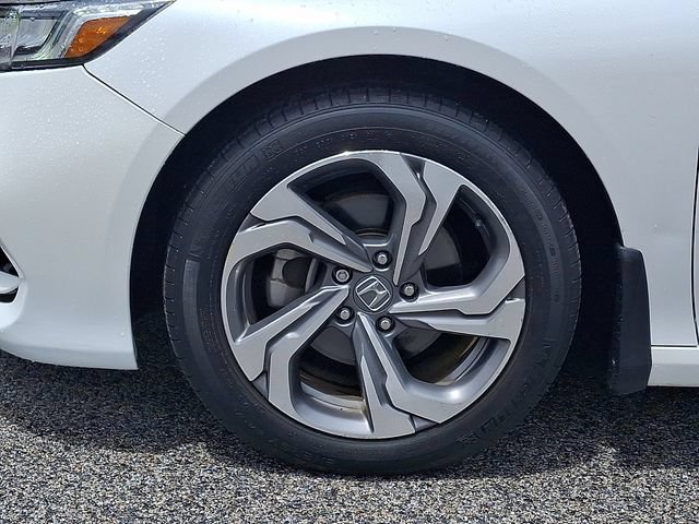 Used 2020 Honda Accord EX image 11