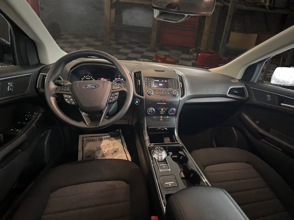 Used 2019 Ford Edge SE w/ SE Fleet Driver's Package image 21