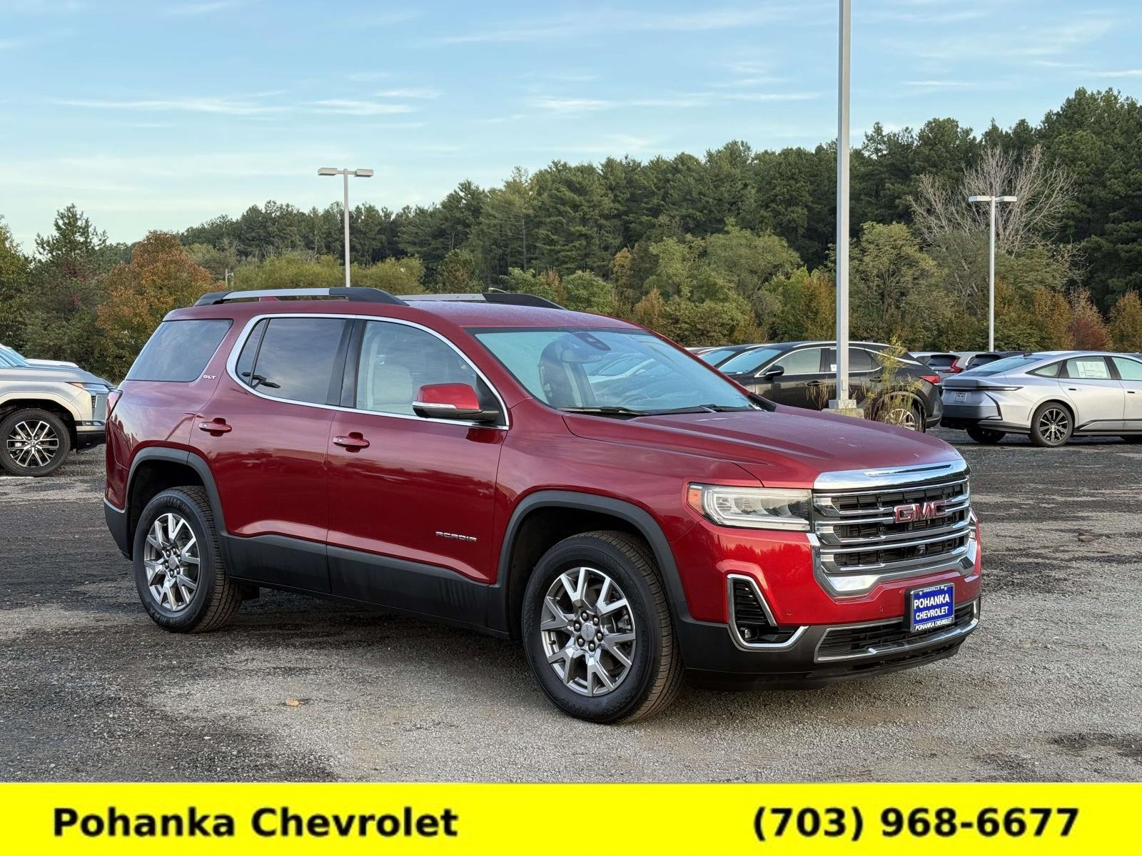Used 2022 GMC Acadia SLT w/ Technology Package